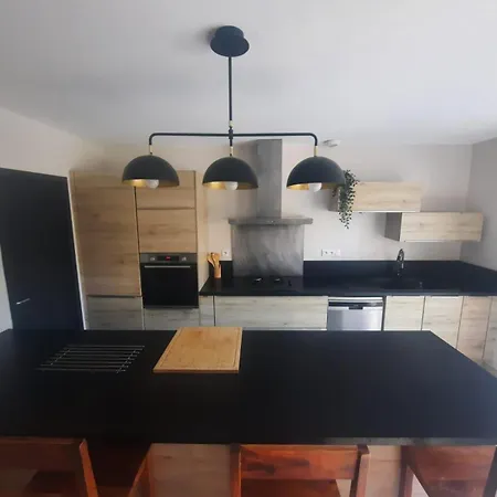 Bastide Provencale Familiale 12 Mn A Pieds